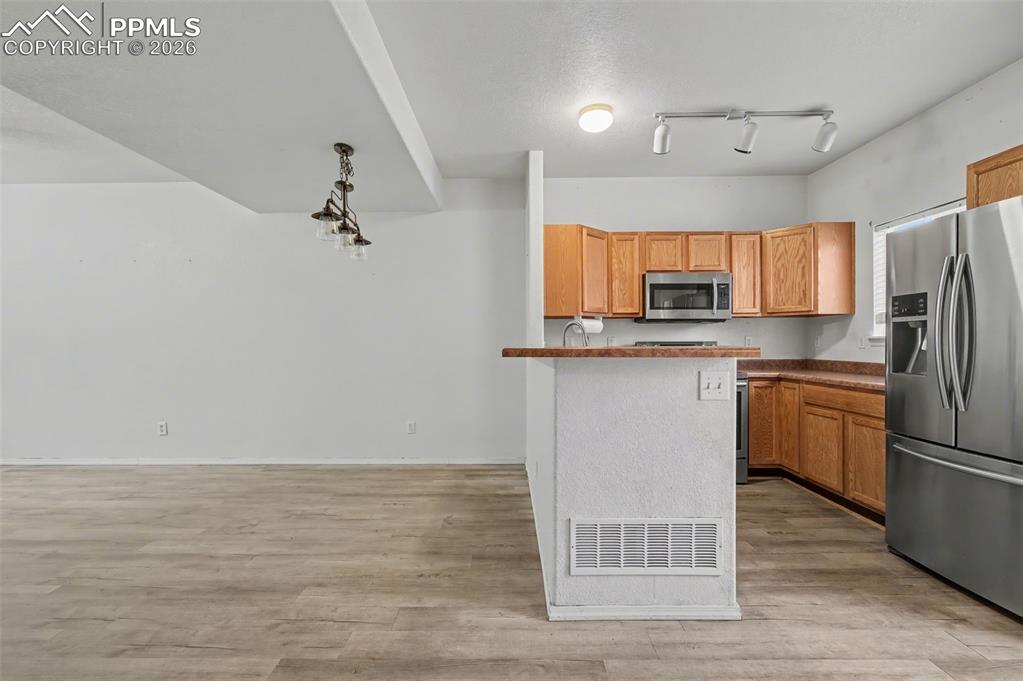 Image 14 of 46: No Description Available