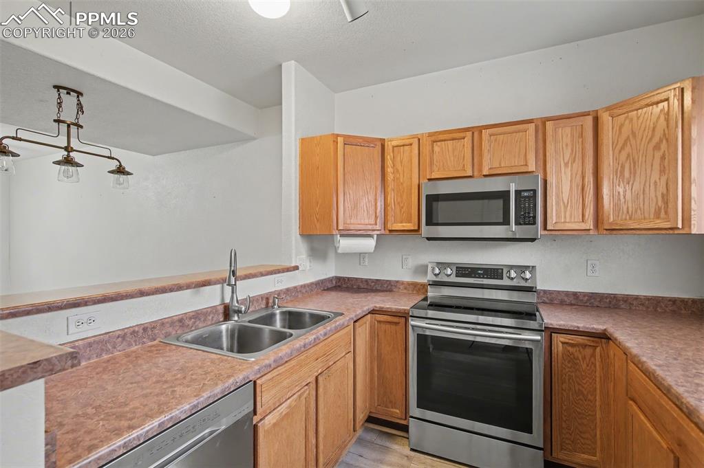 Image 16 of 46: No Description Available