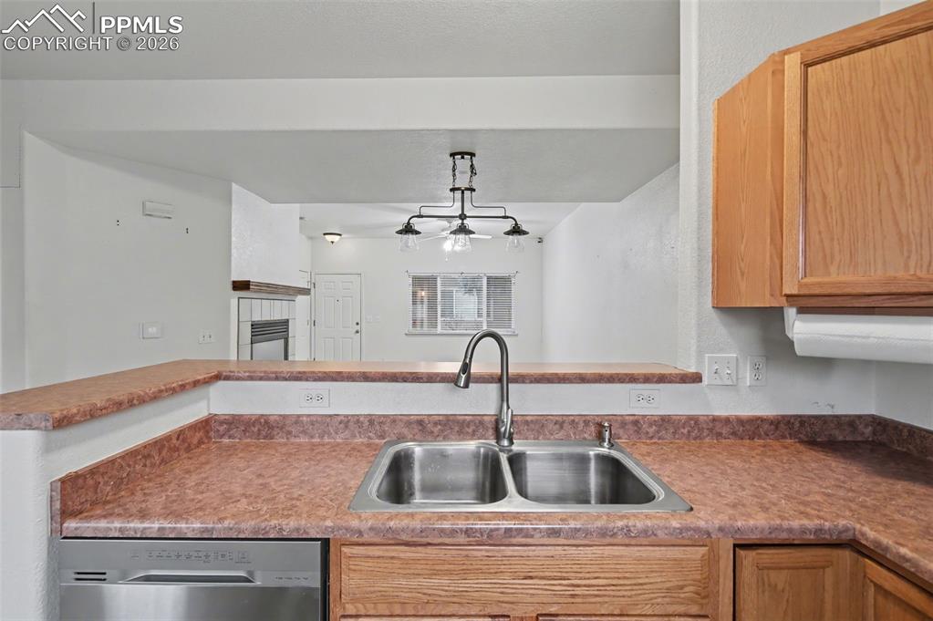 Image 20 of 46: No Description Available