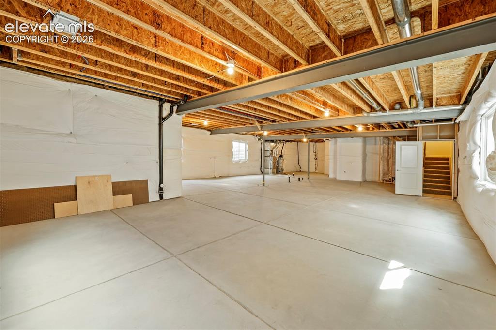 Image 34 of 49: massive blank canvas