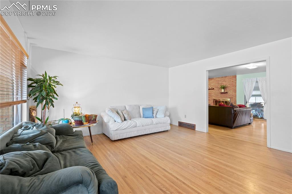 Image 5 of 42: Living Room