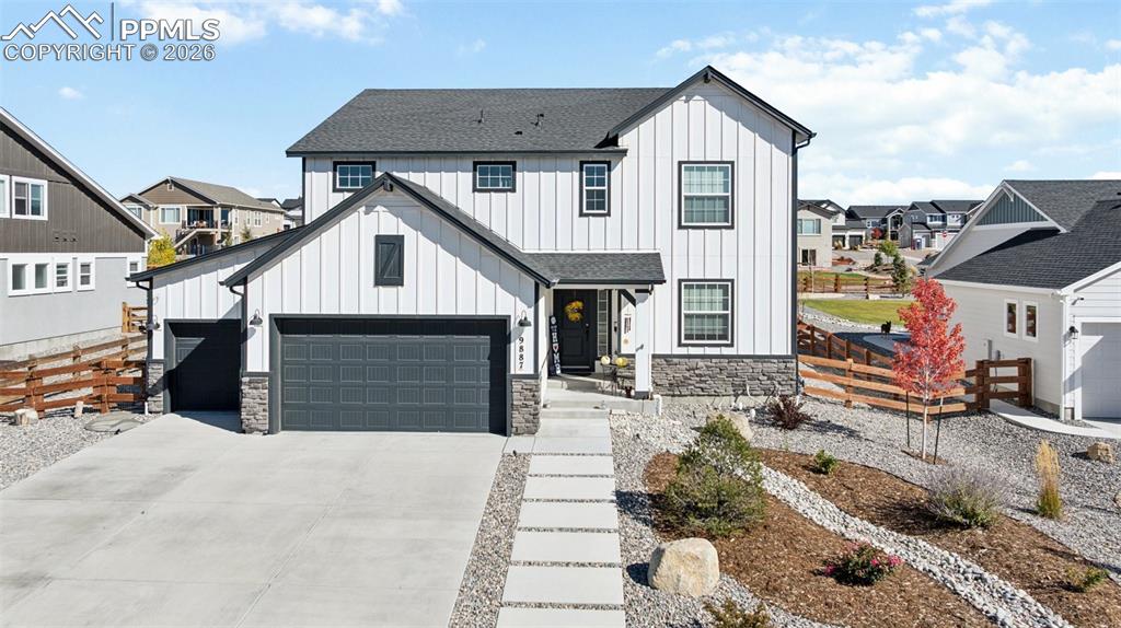 Image 33 of 39: Front of Structure