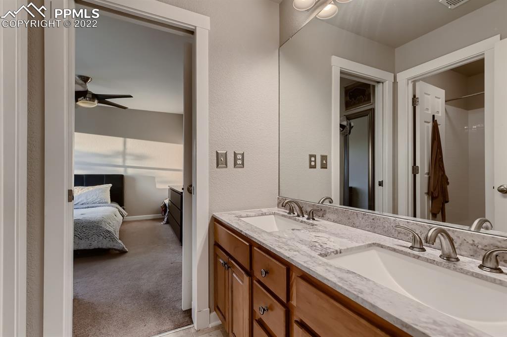 Listing 6216353, Image 22 of 28