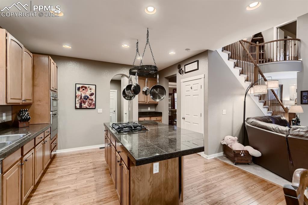 Listing 6216353, Image 9 of 28
