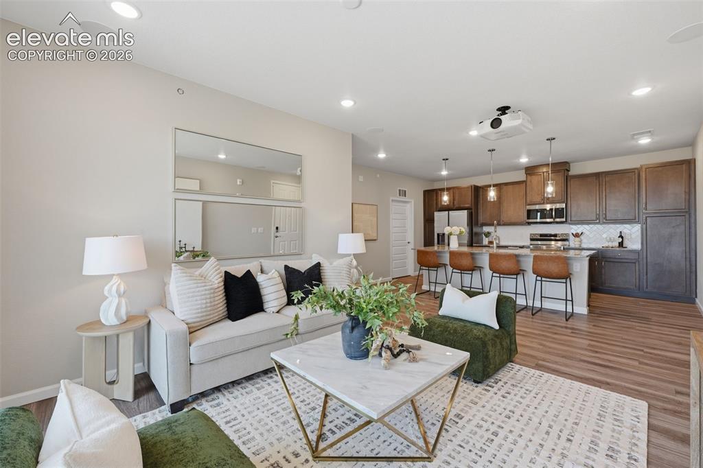 Image 6 of 18: Living Room