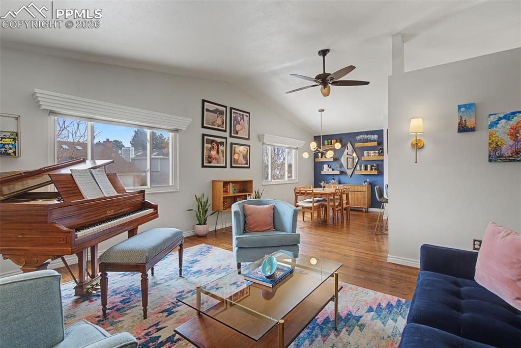 Image 14 of 46: Living Room