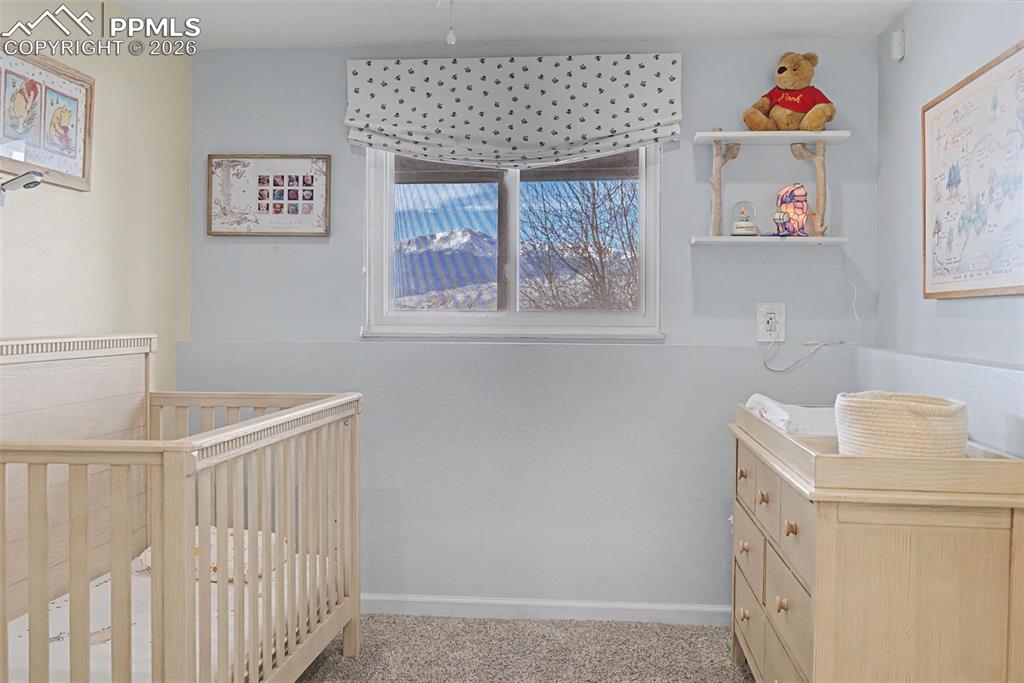 Image 30 of 46: Bedroom