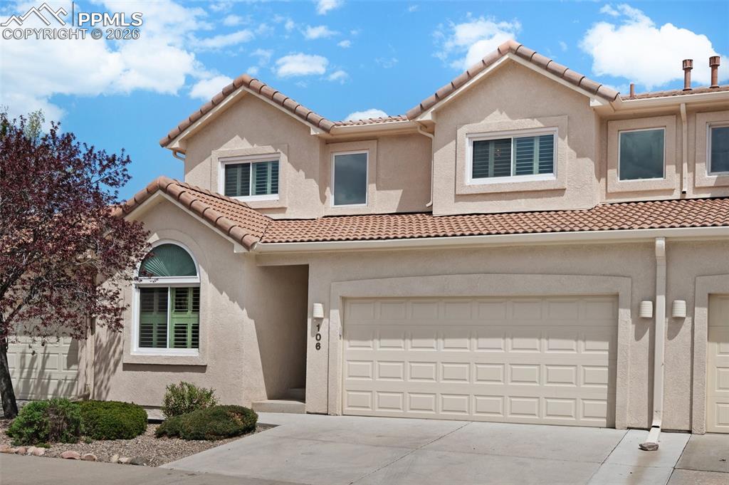 Image 2 of 50: Front of Structure