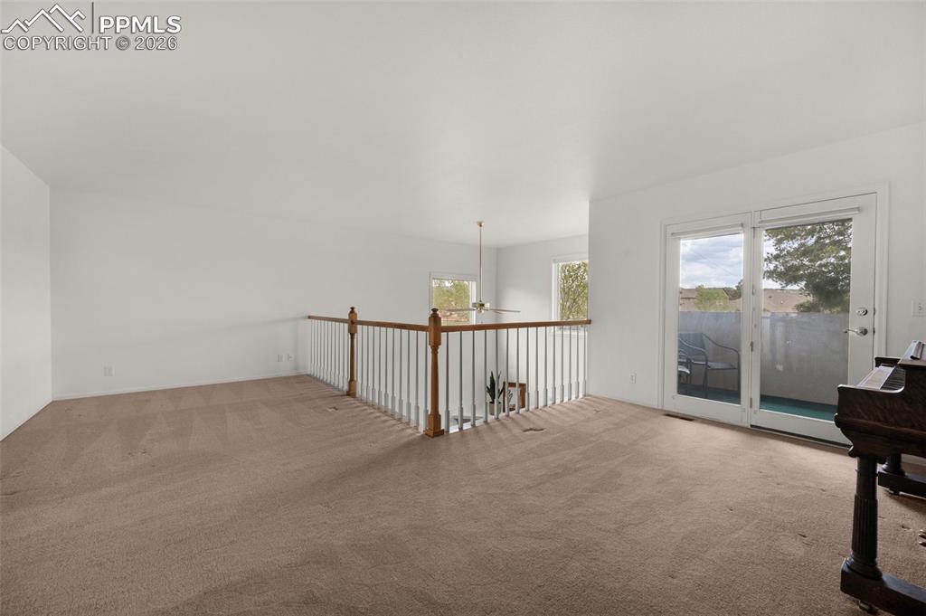 Image 28 of 50: Loft with a Balcony