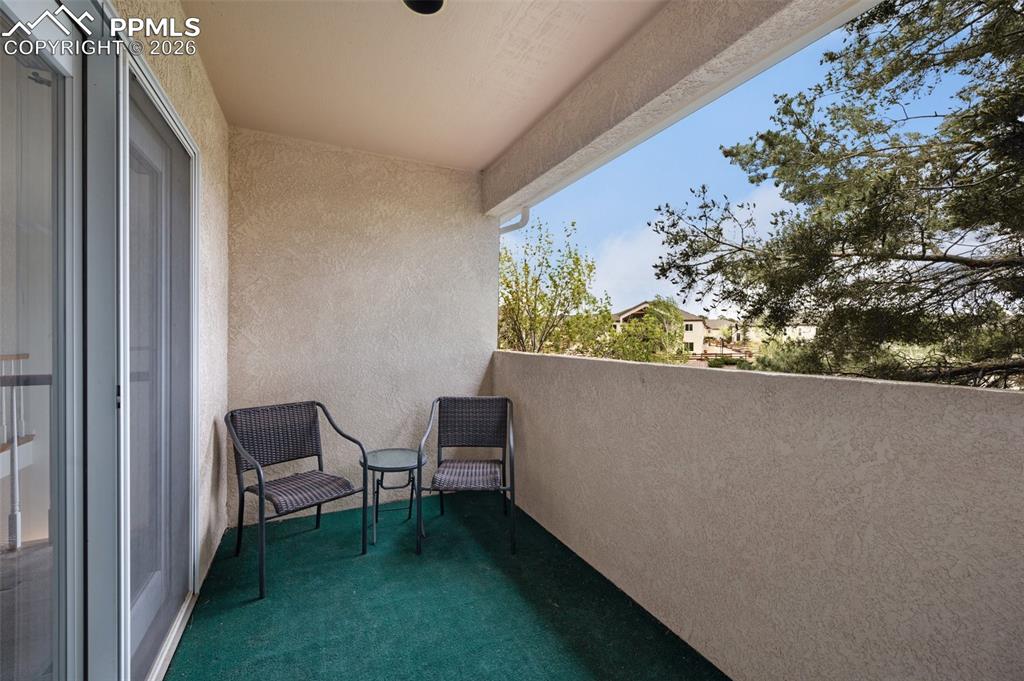 Image 32 of 50: Balcony off Loft and Office