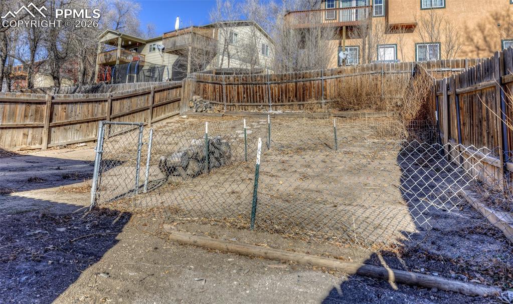 Image 38 of 42: Unit 1176