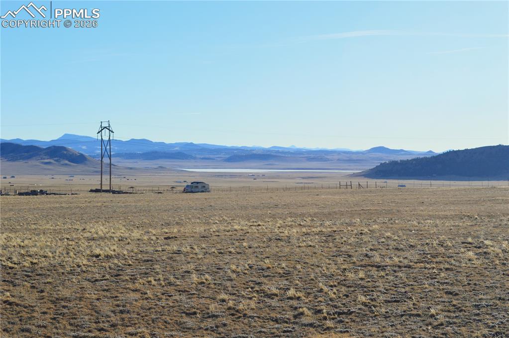 Image 10 of 10: Lot and View