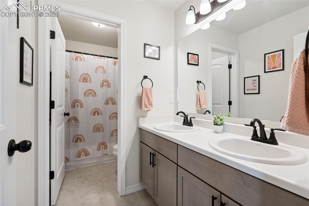 Image 28 of 35: No Description Available