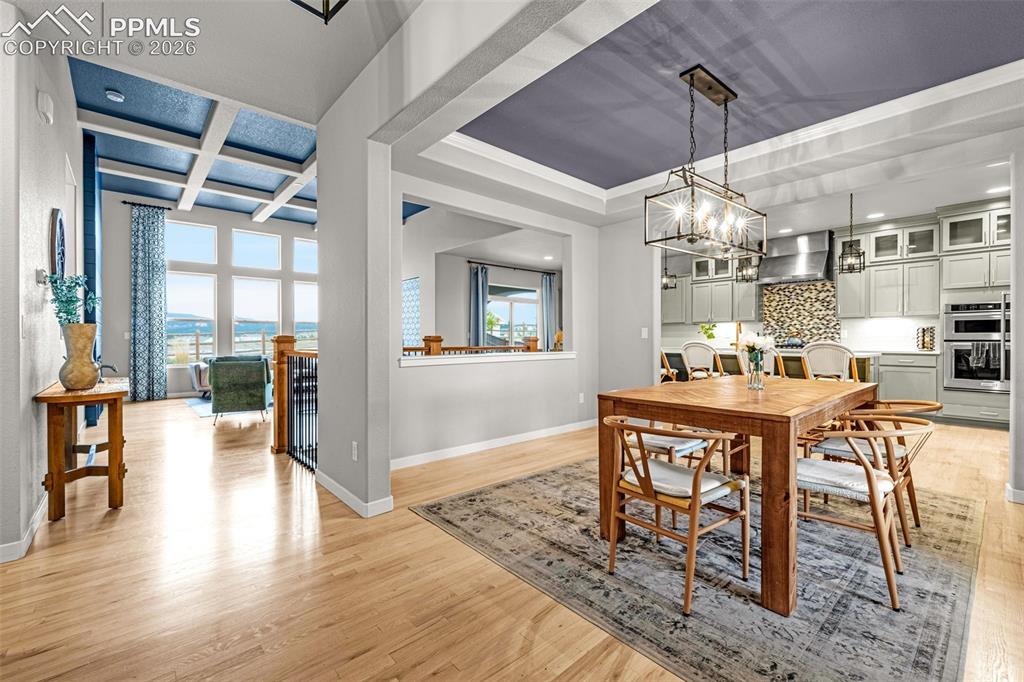 Image 2 of 40: Dining Area