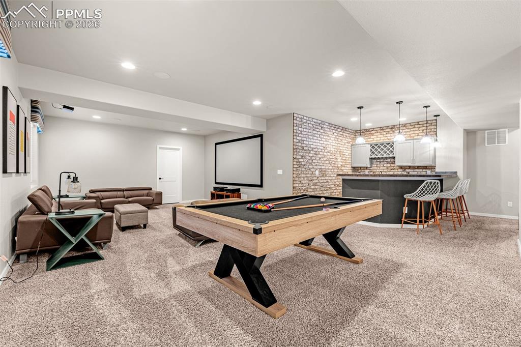 Image 23 of 40: Game Room