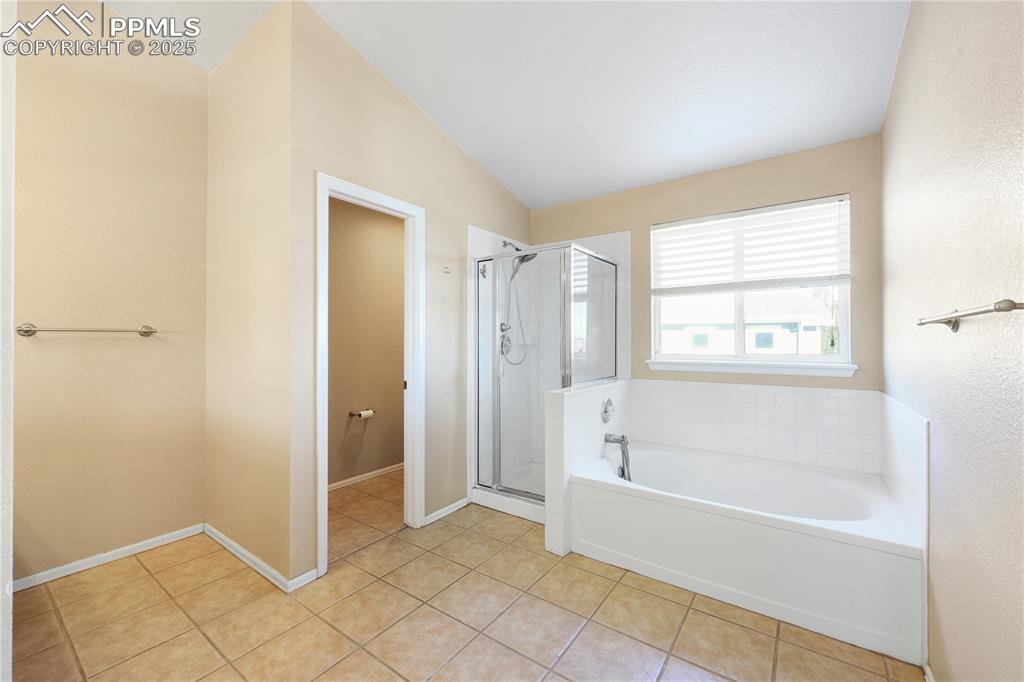 Image 25 of 47: Master Bathroom