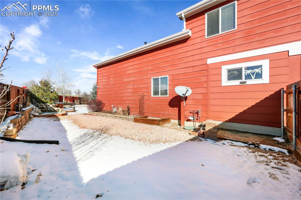 Image 41 of 47: Side of Structure