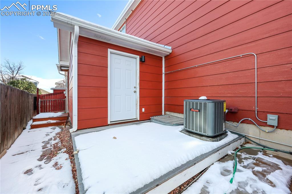 Image 44 of 47: Storage