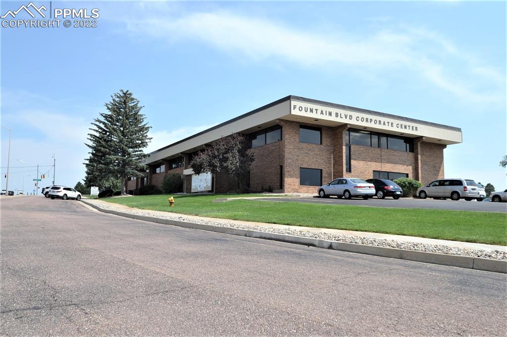 Listing 6223506, Image 1 of 13