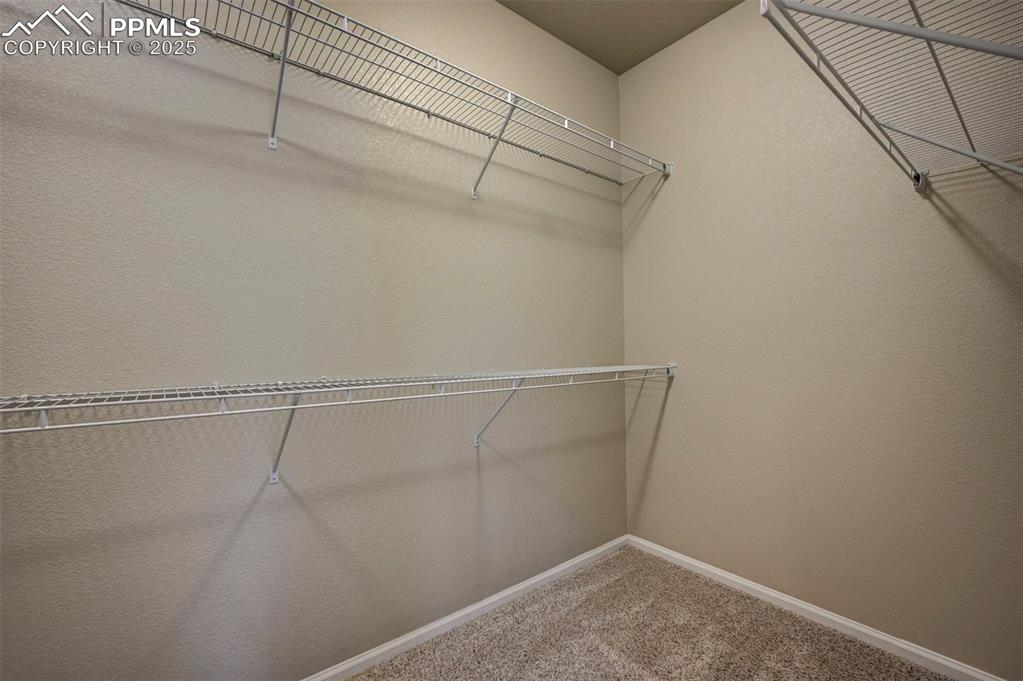 Image 18 of 37: Closet