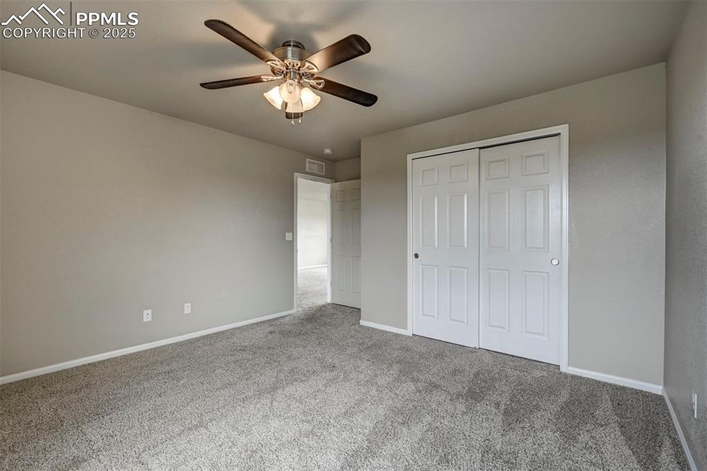 Image 30 of 37: Bedroom 3