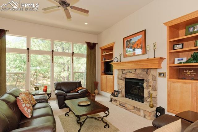 Image 2 of 49: Open floor plan