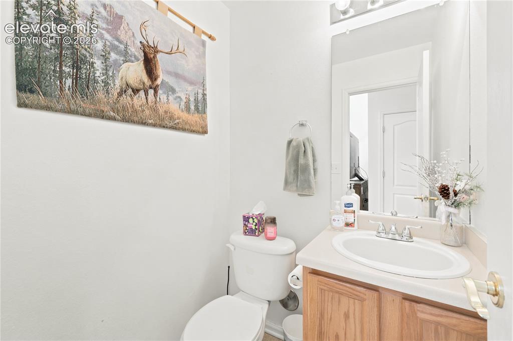 Image 17 of 48: Bathroom