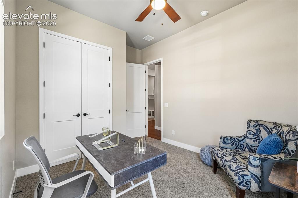 Image 16 of 48: Bedroom