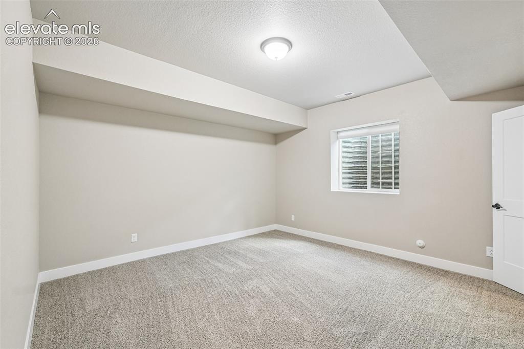 Image 35 of 48: Bonus Room