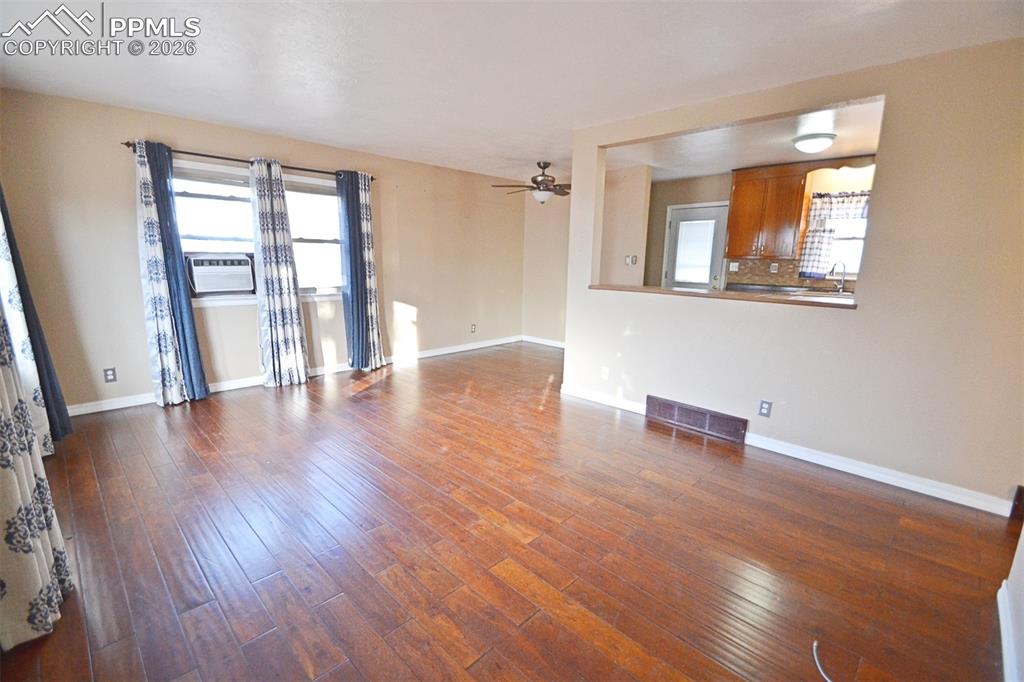 Image 8 of 34: Living Room