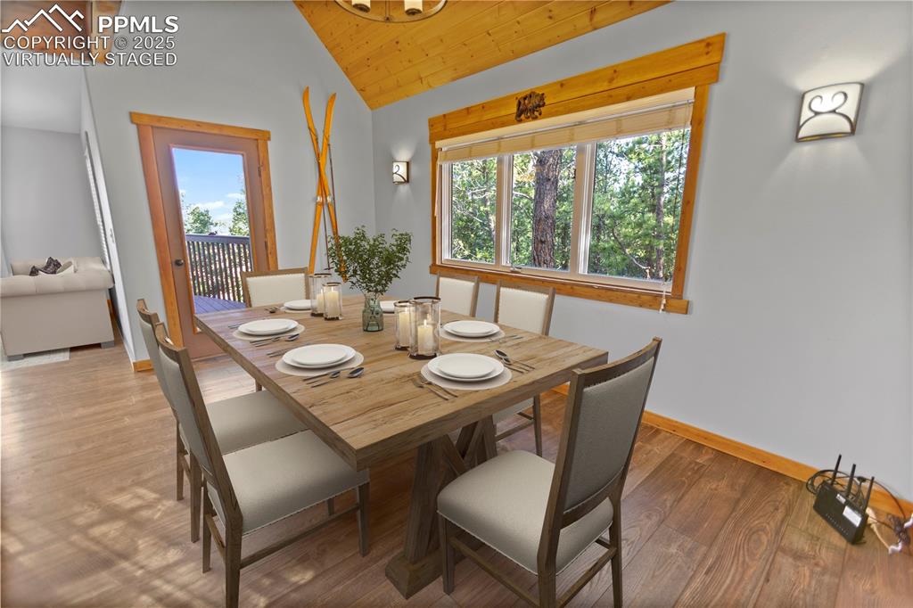 Image 7 of 39: Dining - Virtually Staged