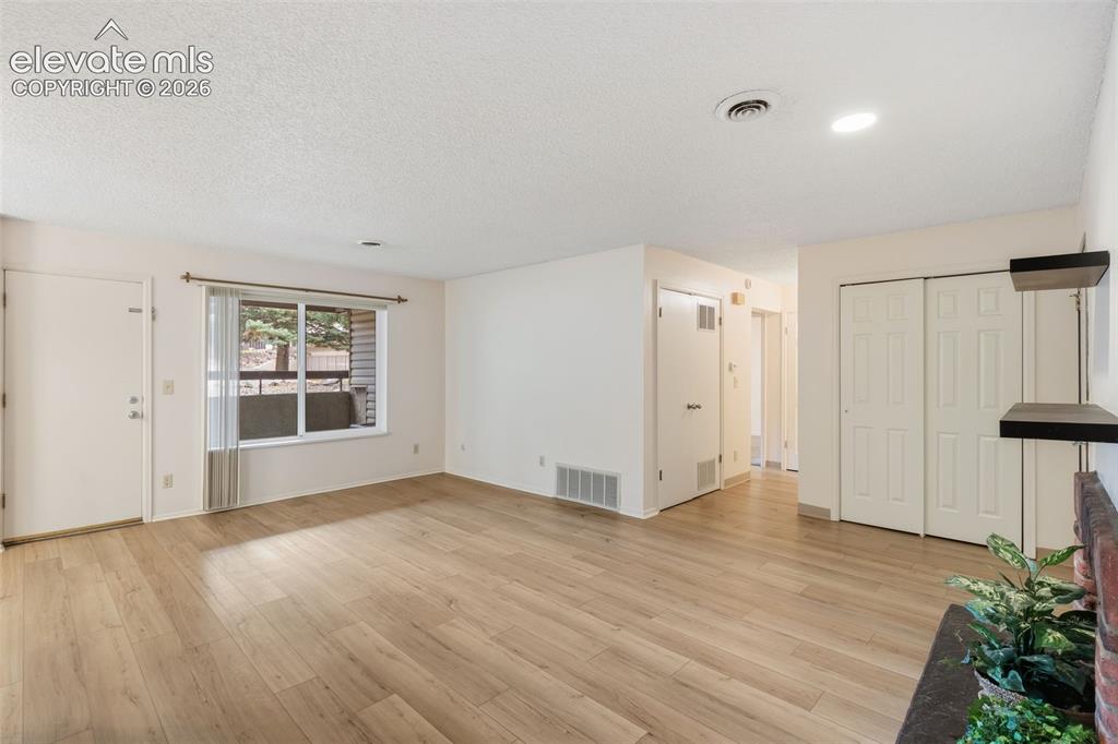 Image 16 of 40: Living Room