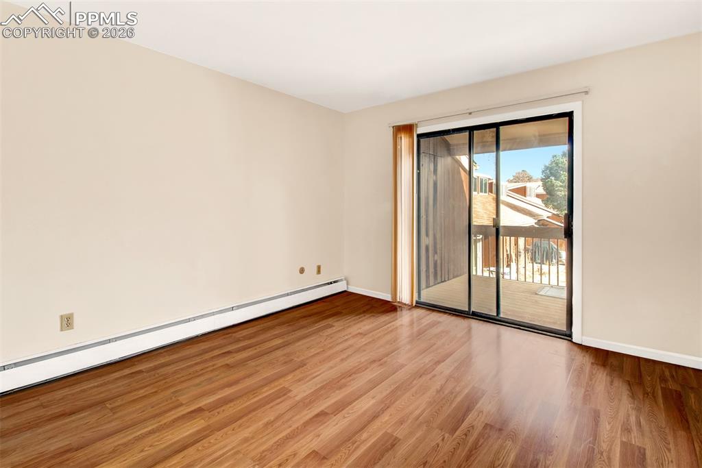 Image 18 of 24: Master Bedroom