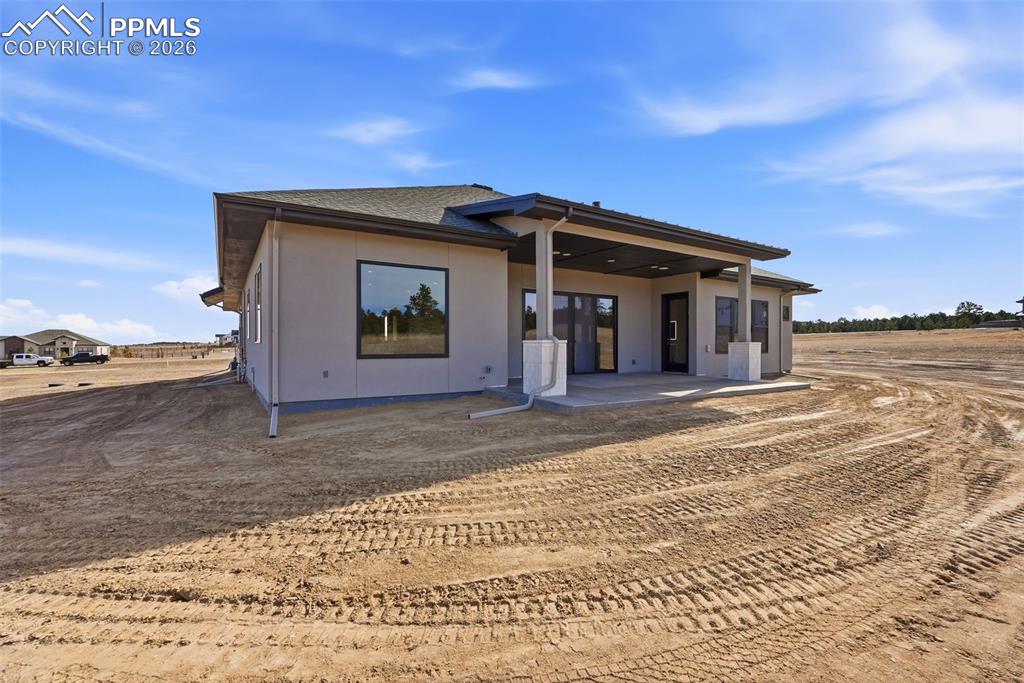 Image 41 of 50: Back of Structure