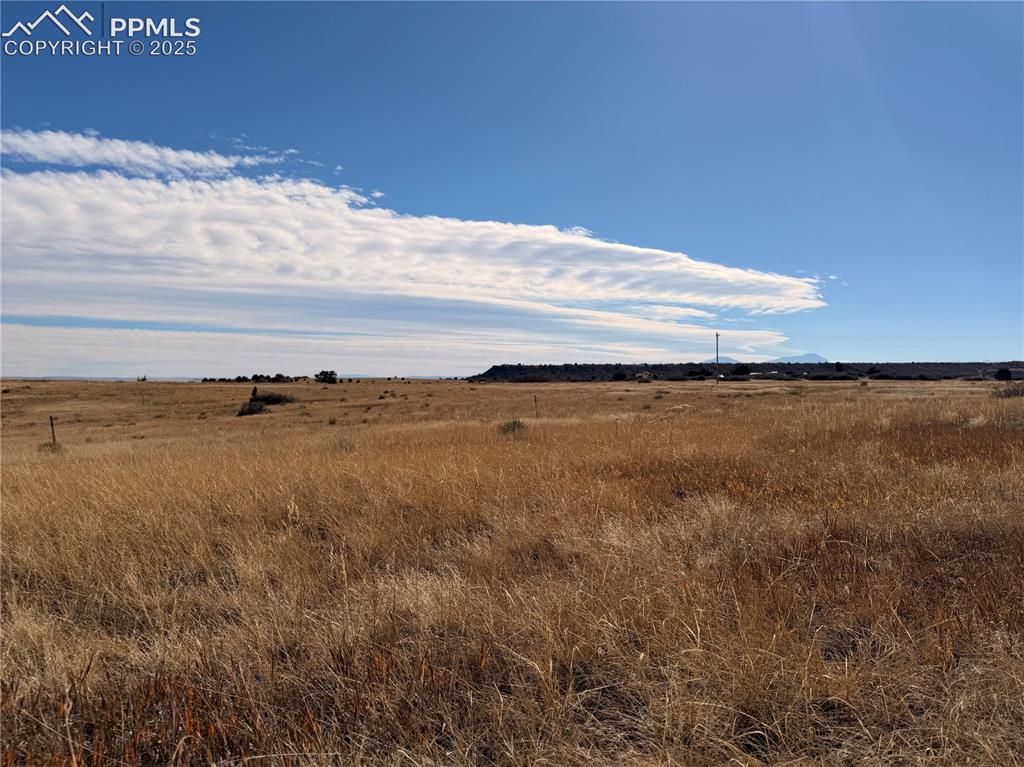 Image 6 of 10: Spanish Peaks in the distance (South view)