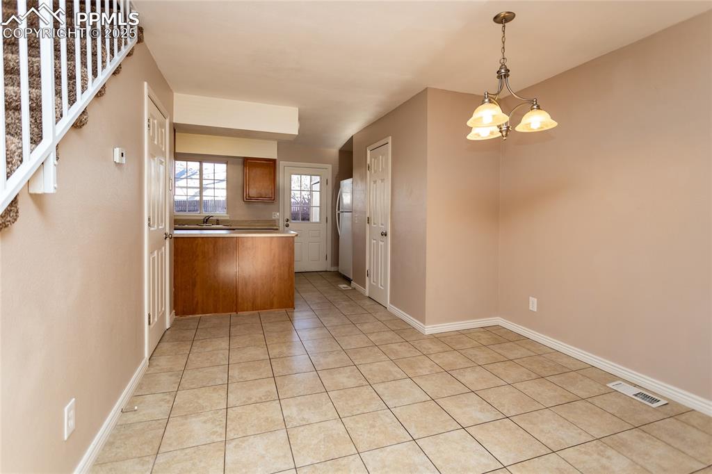 Image 6 of 37: Kitchen