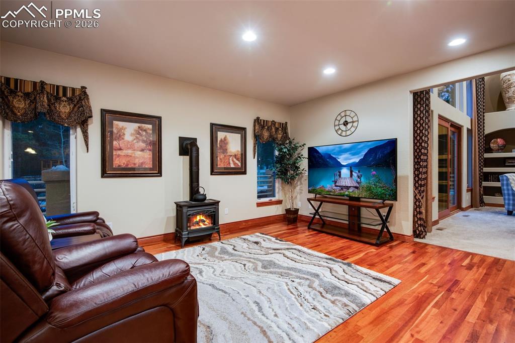 Image 17 of 42: Family room/sitting room off of the kitchen