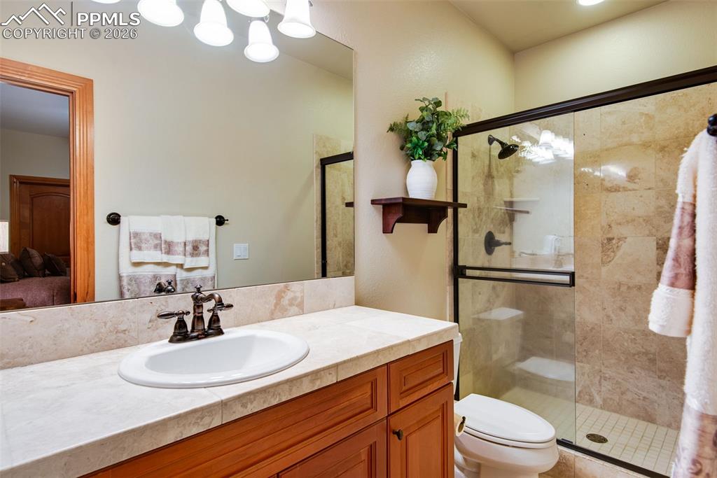 Image 27 of 42: Another ensuite bathroom on the second level