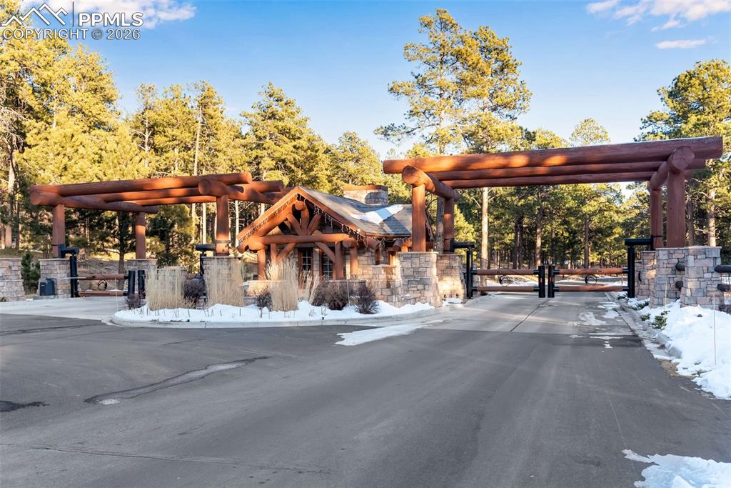 Image 37 of 42: Gated entrance