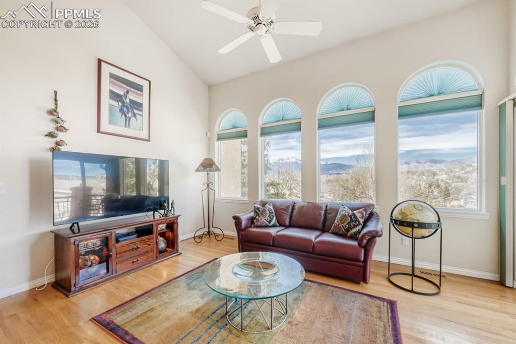 Image 10 of 48: Great Room