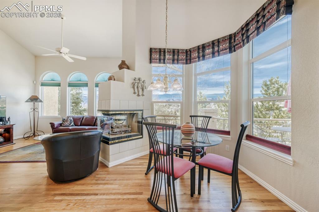 Image 12 of 48: Dining Area