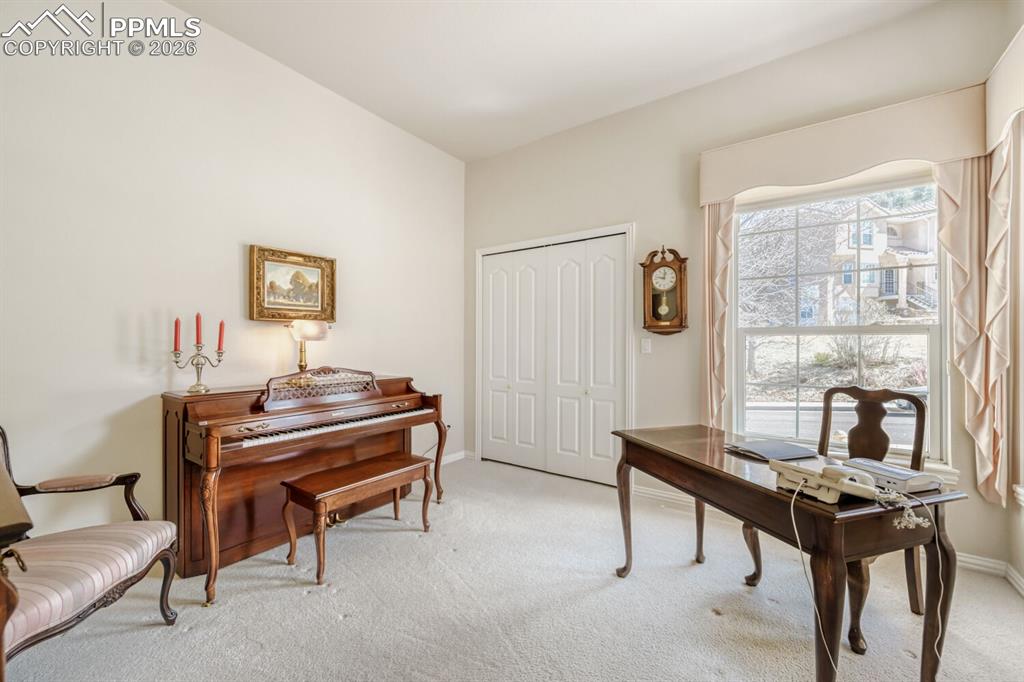 Image 20 of 48: Office