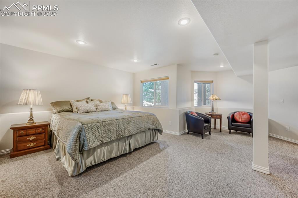 Image 30 of 48: Bedroom