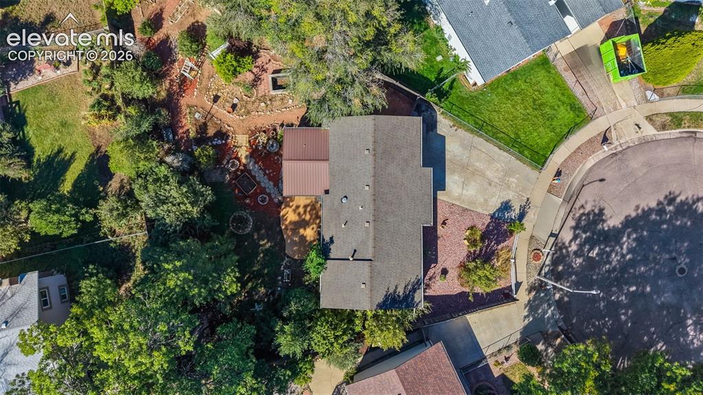 Image 29 of 33: Aerial View