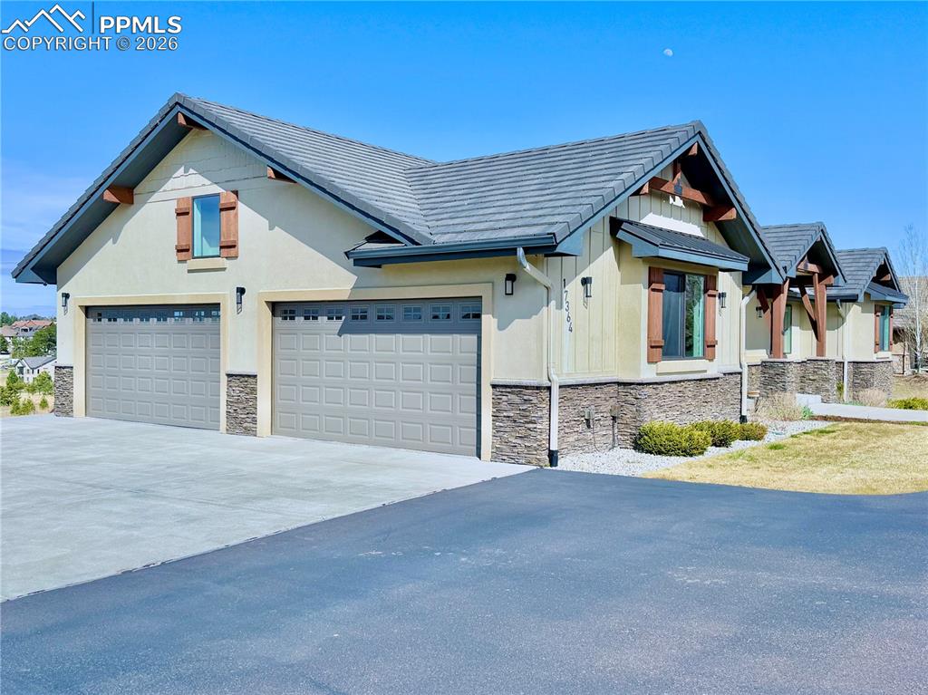 Image 33 of 36: Front of Structure