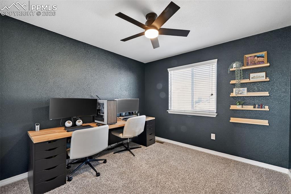 Image 13 of 27: Office