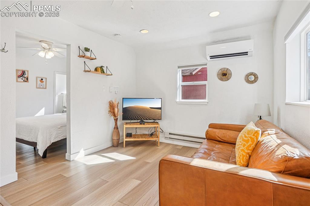 Image 15 of 43: Living Room