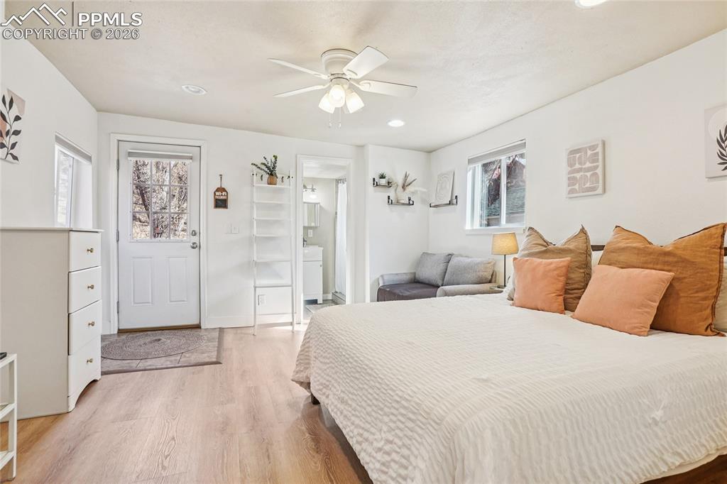 Image 29 of 43: Bedroom