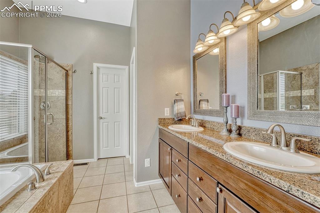 Image 23 of 50: New Supplement