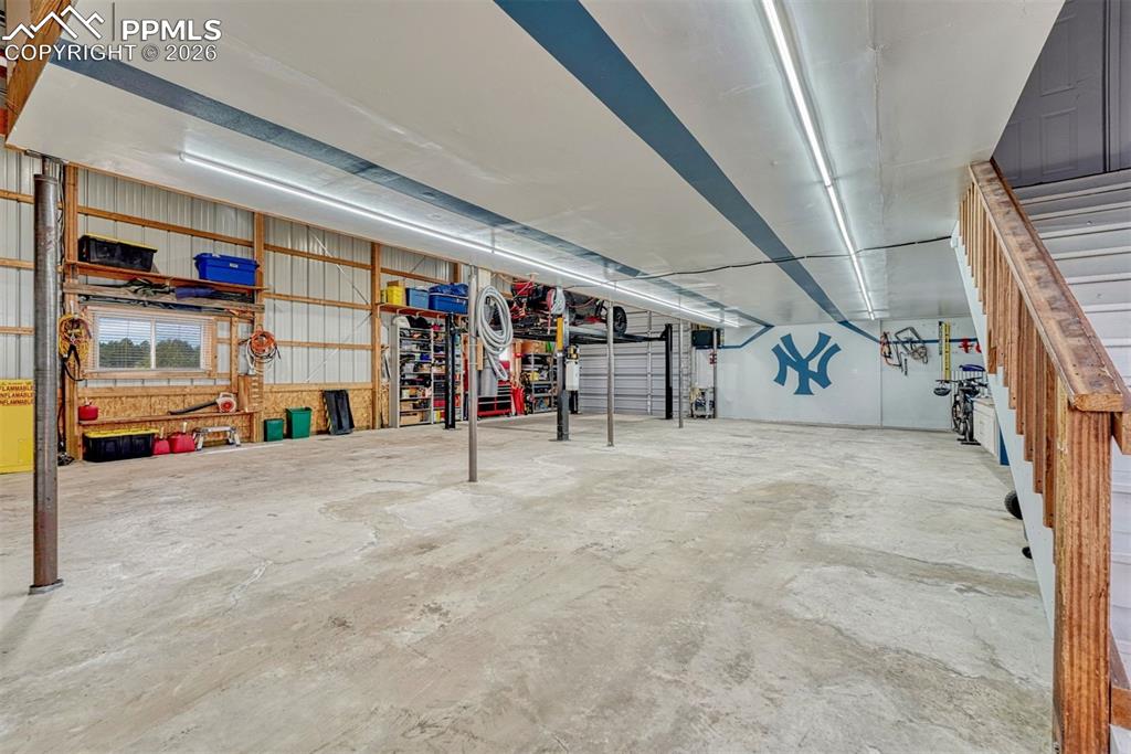 Image 39 of 50: Game Room